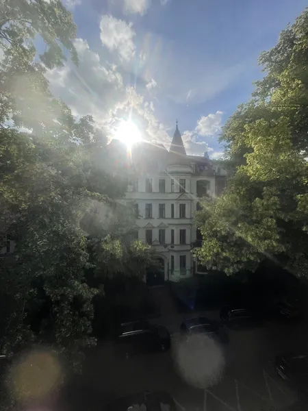 TOP sanierte 2-Zimmerwohnung in sehr ruhiger Lage und großem Balkon — photo 1